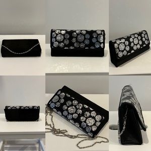 Evening purse with 2 sizes of chain / strap